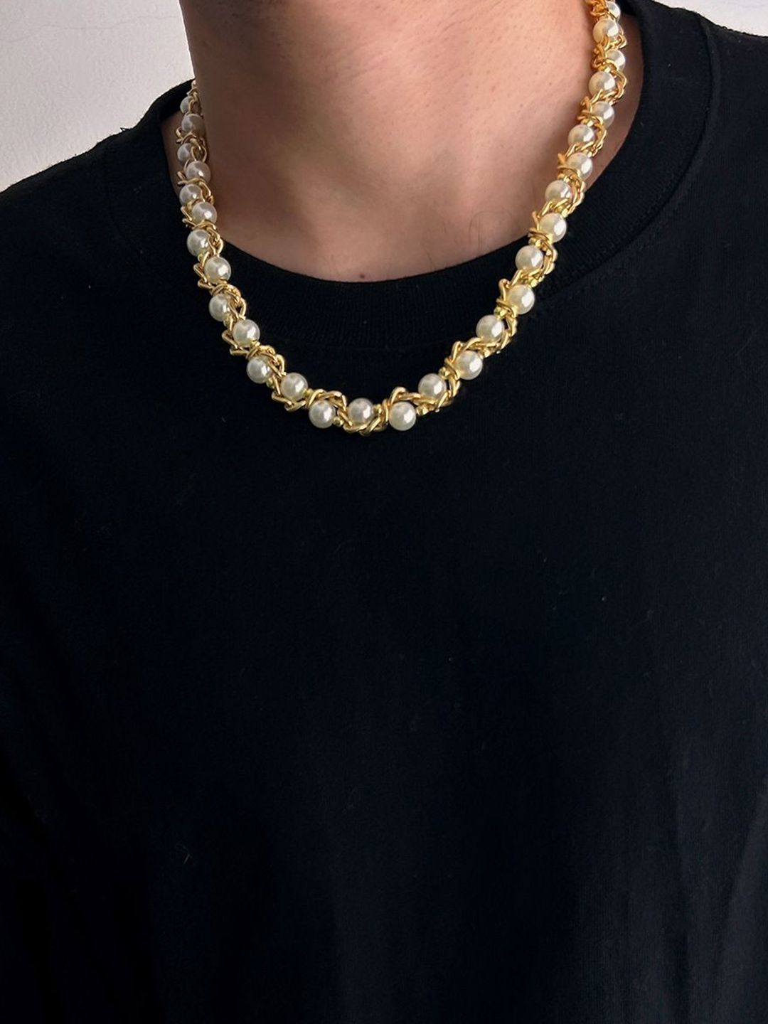 Gold-Plated Pearls Beaded Minimal Necklace