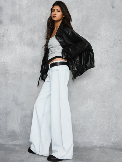 Low-rise wide-leg jeans