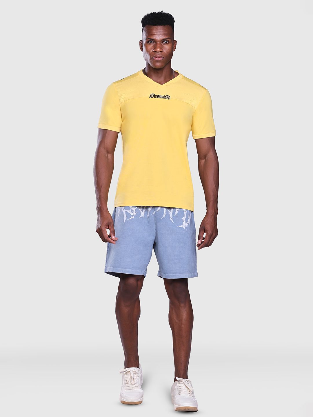 Men Printed V-Neck T-shirt