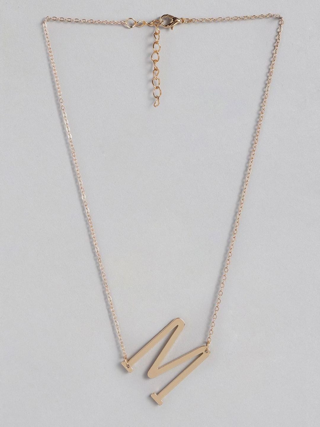 SALTY Chic Alphabet M Chain