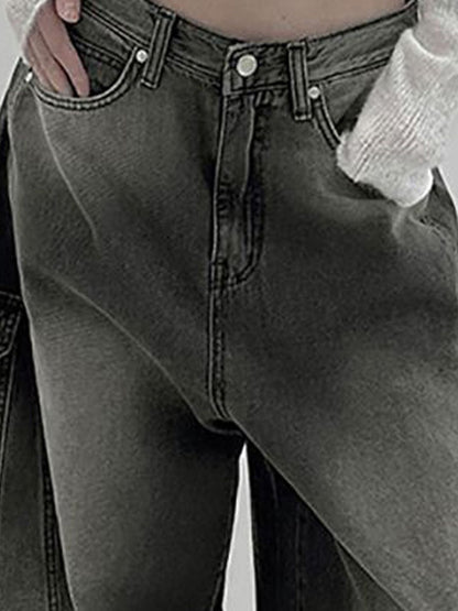 Women Boyfriend Fit Medium Fade Jeans