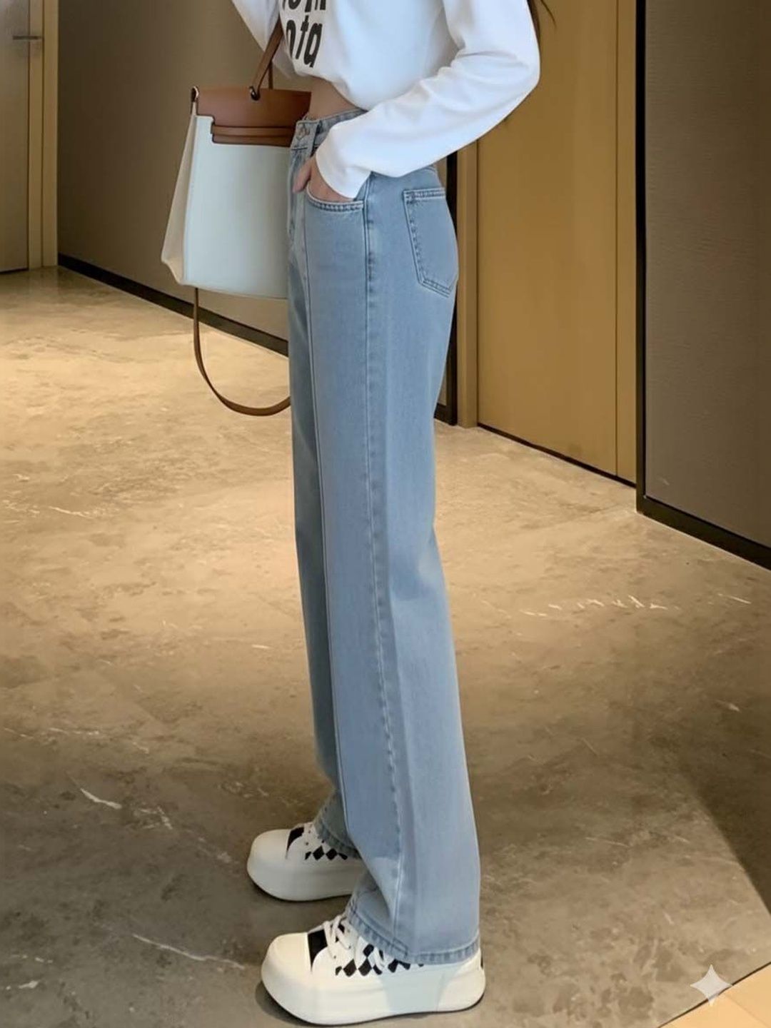 Women Straight Motion Man Wide Leg High-Rise Light Fade Stretchable Jeans