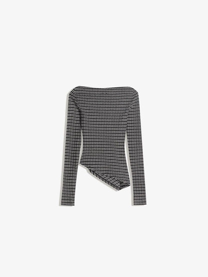 Asymmetric long sleeve T-shirt