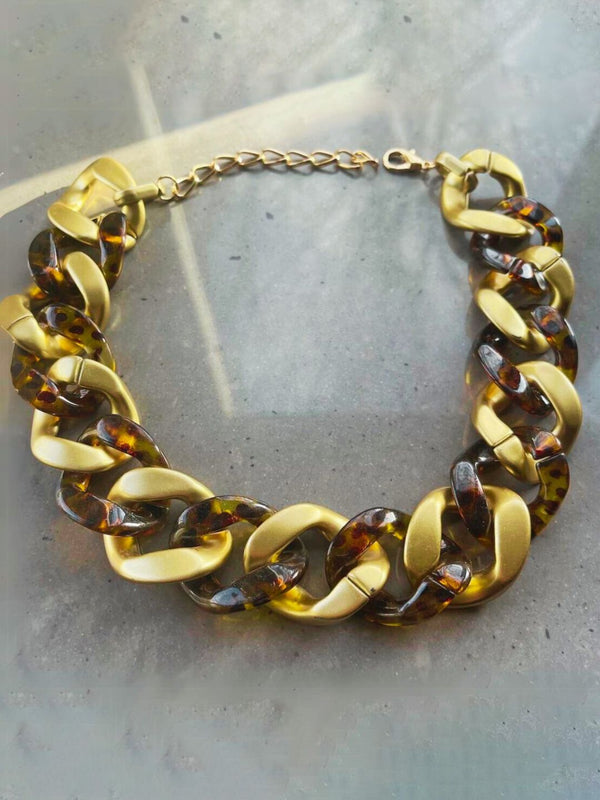 SALTY Modern Minimal Necklace