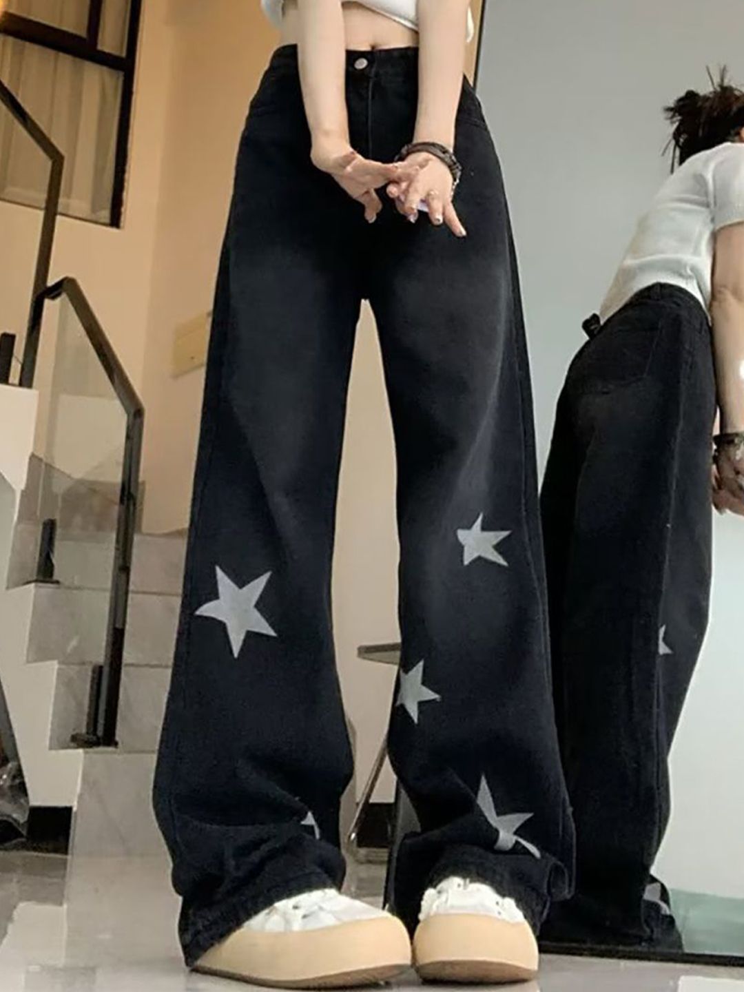 Women High-Rise Relaxed Fit Stretchable Jeans