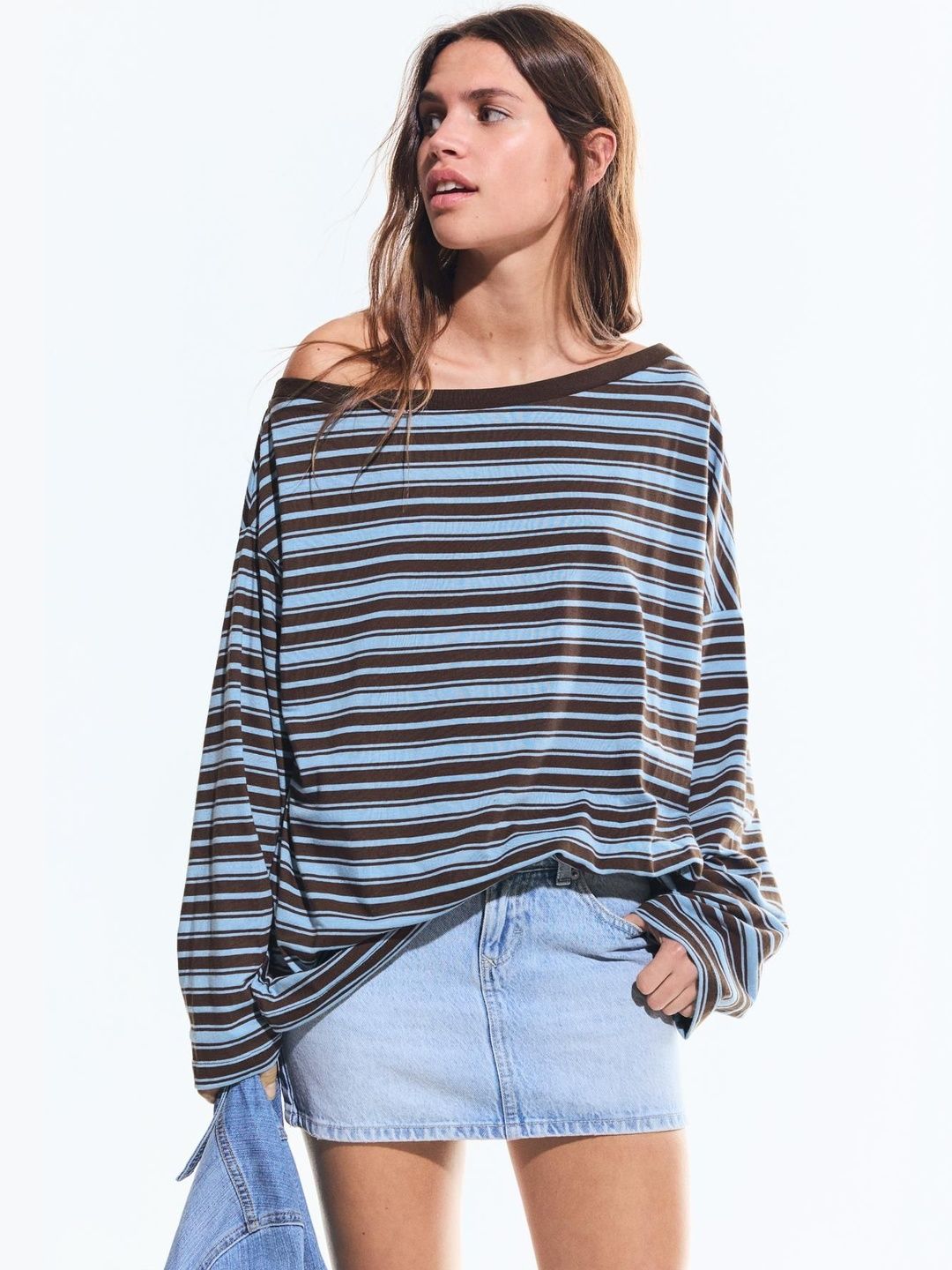 Printed asymmetric neck long sleeve T-shirt