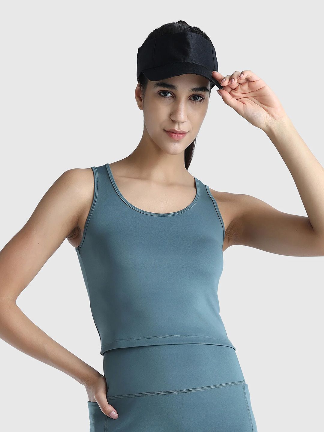 Women Scoop Neck Tank Sleeveless Top