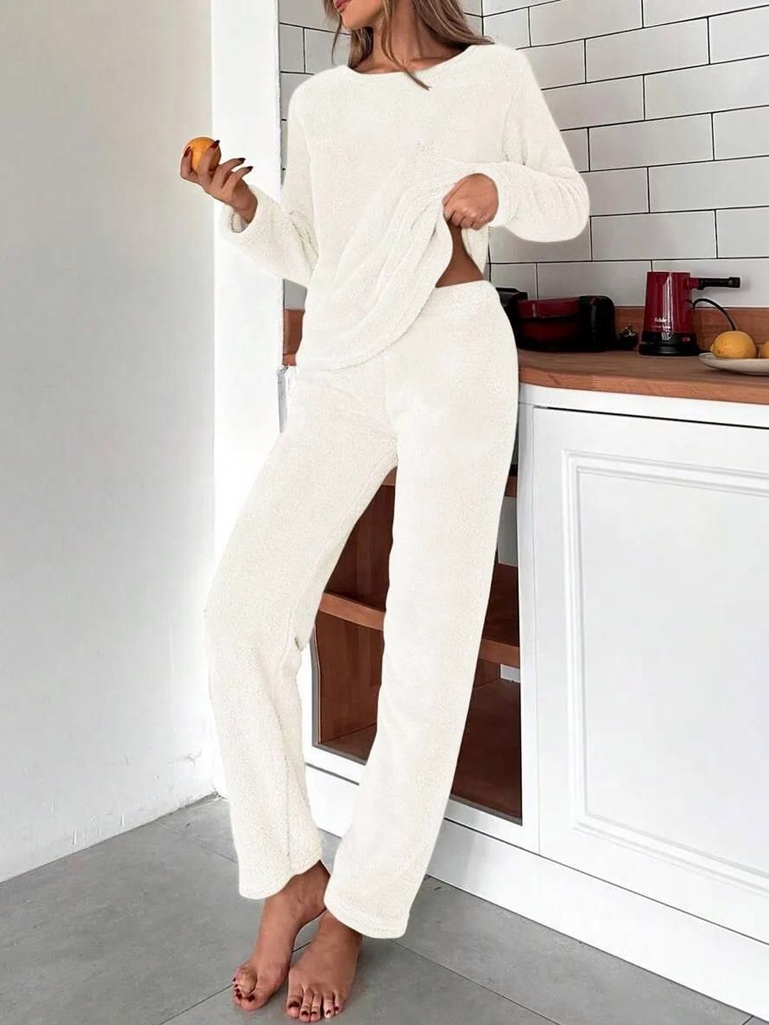 Round Neck Long Sleeves Night Suit