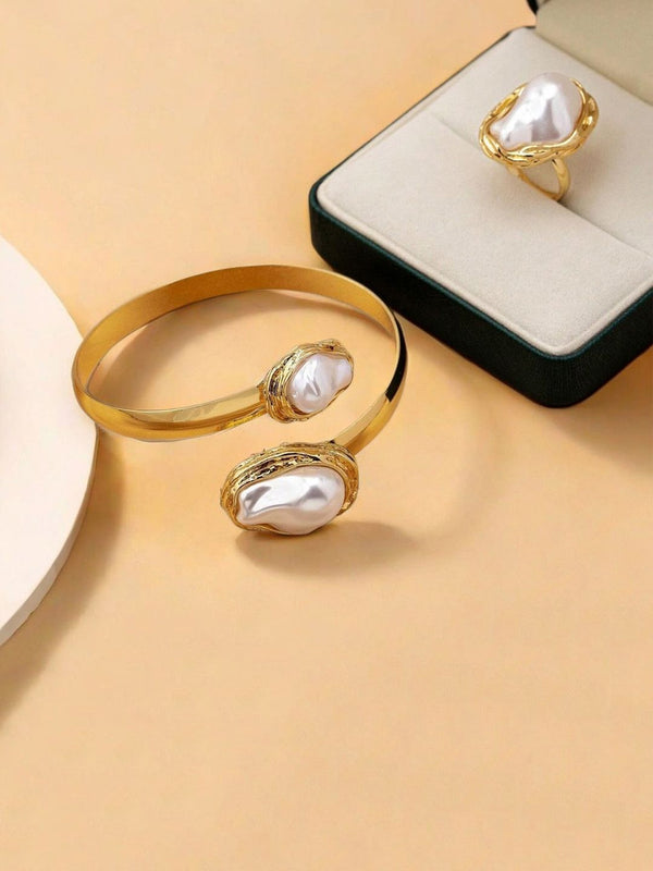 Gold-Plated Stone Studded Jewellery Set