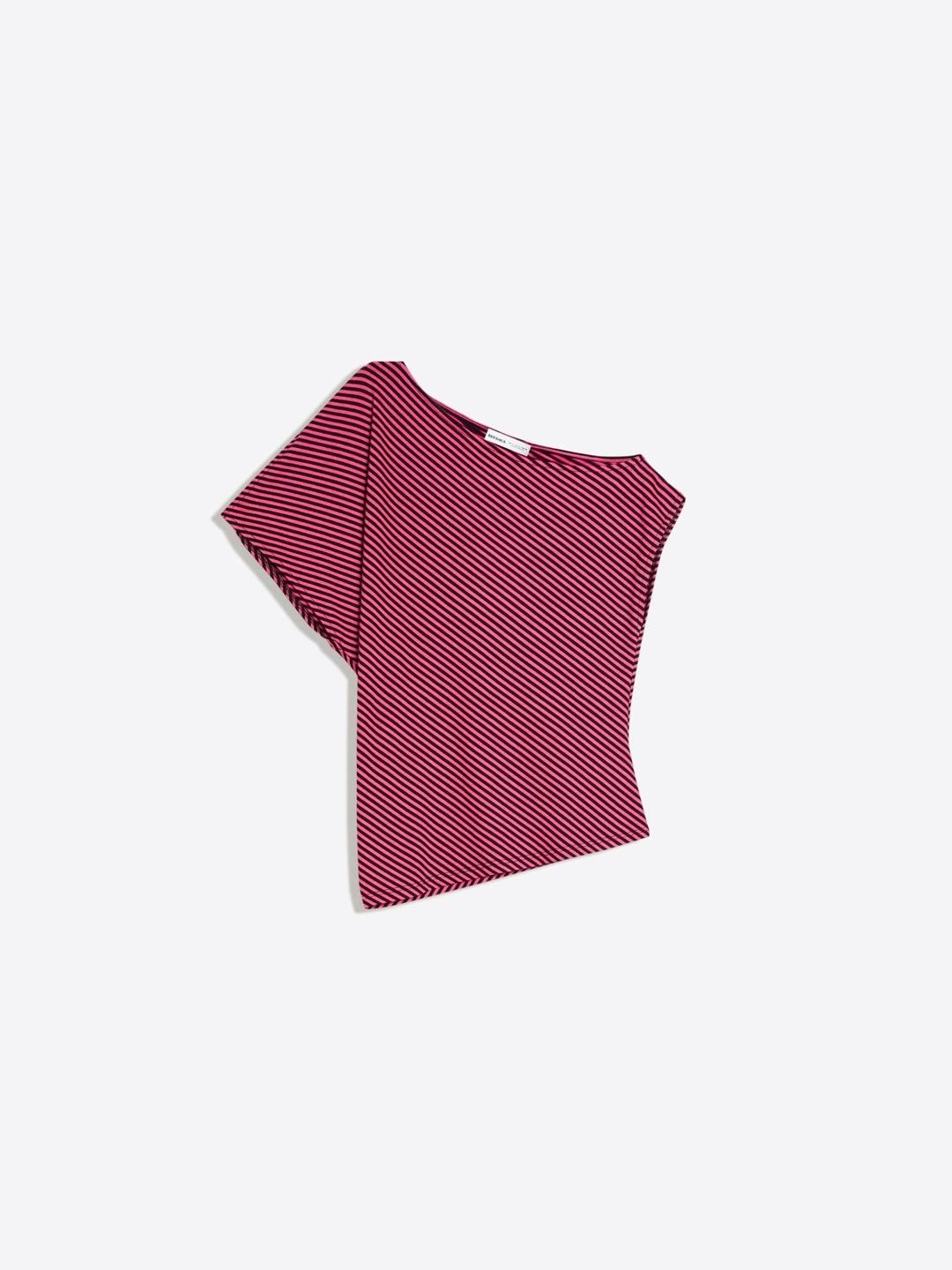 Asymmetric print short sleeve T-shirt