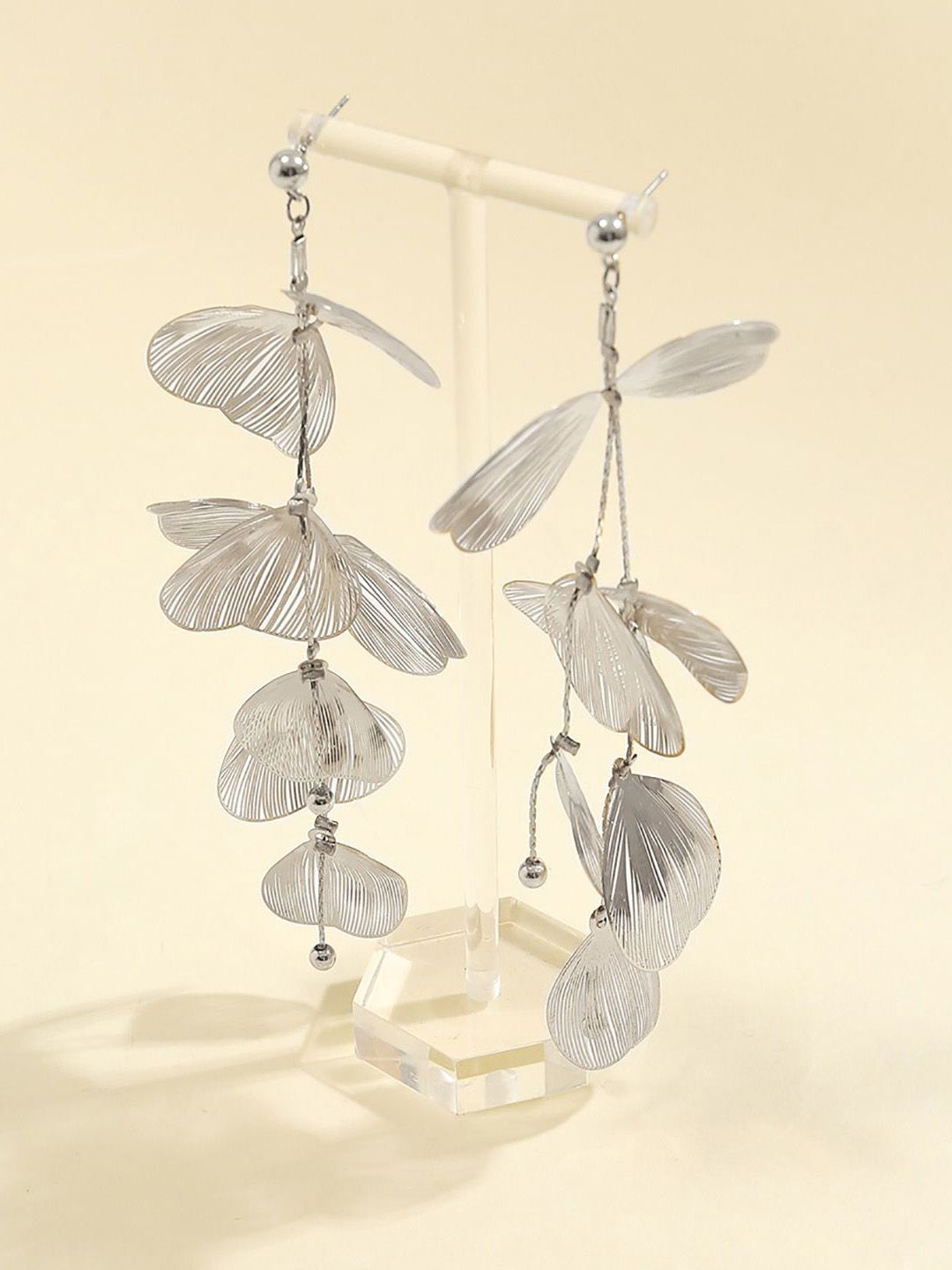 Leaf Shaped Studs Earrings