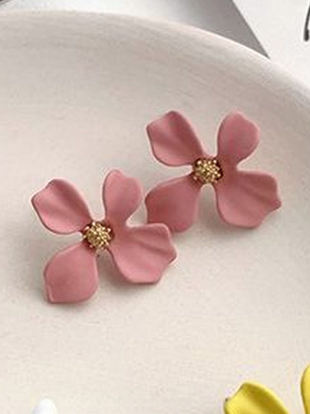 Floral Studs Earrings