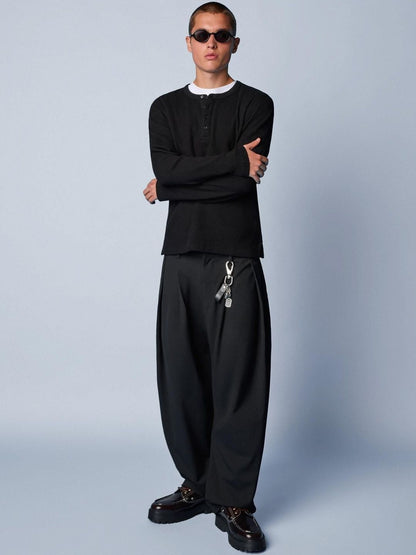 Long-sleeve slim-fit Henley collar T-shirt