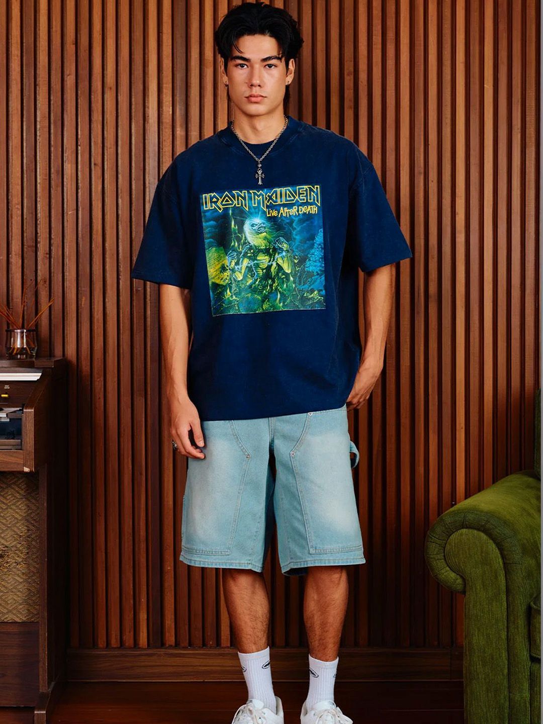 Men's Oversized Graphic T-shirt